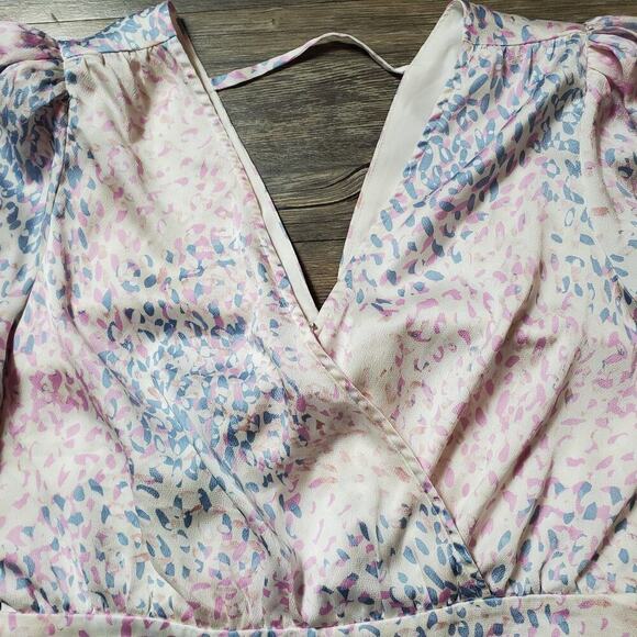 Express Women Chiffon Pastel Balloon Sleeves Wrap Babydoll Top Size Large Whimsy - Picture 2 of 10